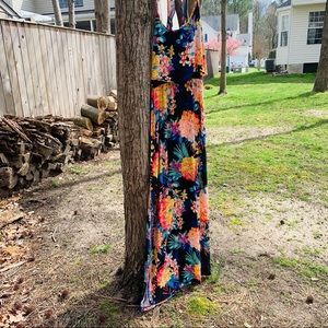 Summery Floral Maxi Dress with spaghetti straps